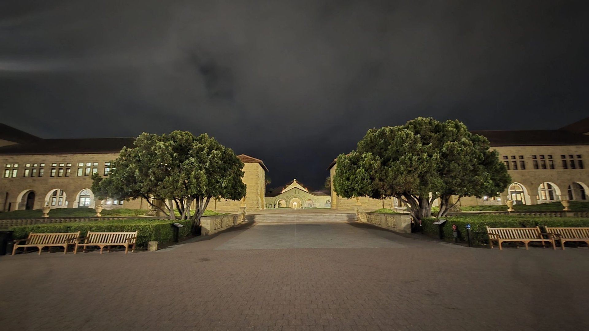 Stanford and other top university graduates are worried about their career